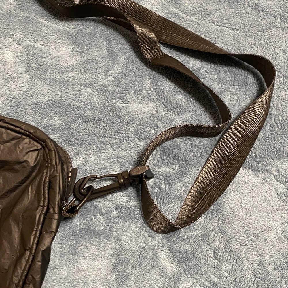 ALOHA Collection Cross Body - Picture 6 of 6